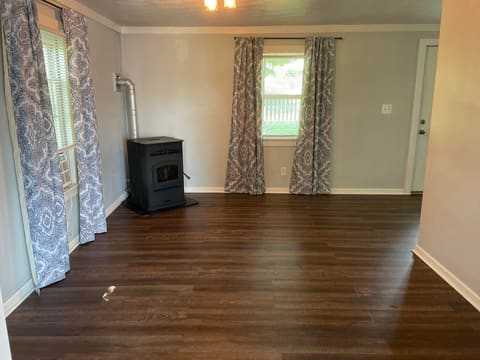 1701 Martin Nethery Road, Waddy, KY 40076 — photo 5