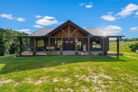 2113 Calaboose Ridge Road, Campton, KY 41301 — photo 3
