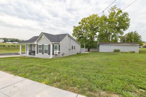 7885 W Tunnel Hill Road, Sharpsburg, KY 40374 — photo 4