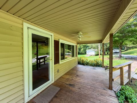 2045 Teges Creek Road, Manchester, KY 40962 — photo 4