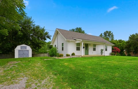 122 Liberty Street, Nicholasville, KY 40356 — photo 2