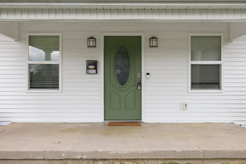 122 Liberty Street, Nicholasville, KY 40356 — photo 3