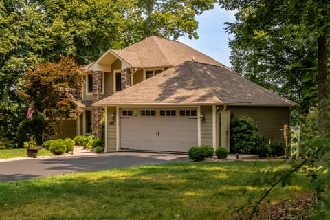 1355 Cliffside Drive, Russell Springs, KY 42642 — photo 5