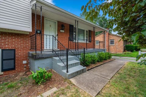 1468 Pine Meadow Road, Lexington, KY 40504 — photo 4