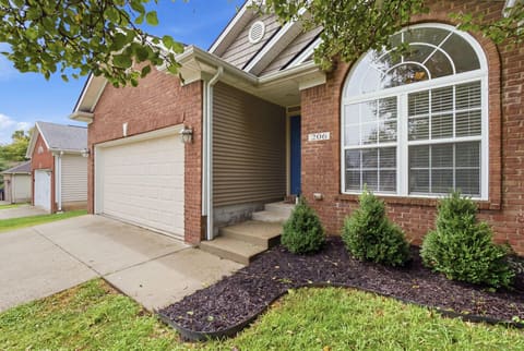 206 Skyline Drive, Georgetown, KY 40324 — photo 2