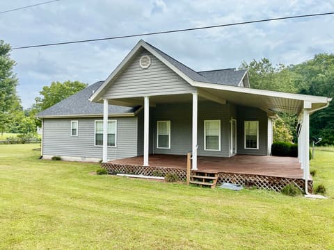 367 Banks Branch Road 3, Campton, KY 41301 — photo 3