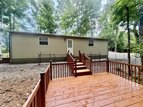 81 Airport Drive, Russell Springs, KY 42642 — photo 3