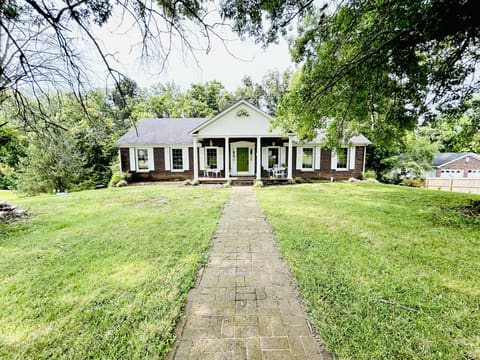 149 Mercer Avenue, Harrodsburg, KY 40330 — photo 3
