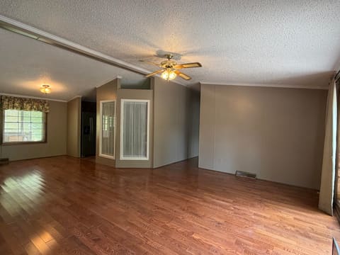 104 Fuson Street, Evarts, KY 40828 — photo 3