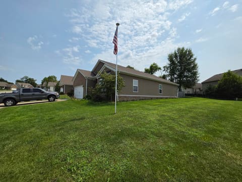100 Stephen Drive, Georgetown, KY 40324 — photo 3