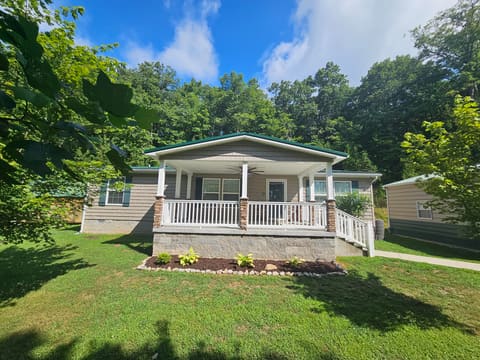 335 Secluded Ridge, Mt Vernon, KY 40456 — photo 2