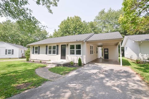 154 Iroquois Drive, Paducah, KY 42001 — photo 2