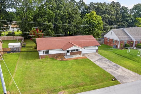 1518 Kirkwood Drive, Murray, KY 42071 — photo 3