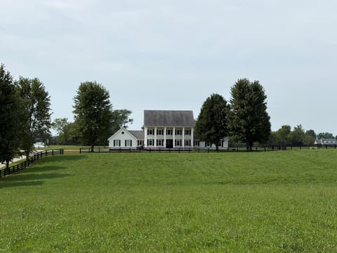 3600 Briar Hill Road, Lexington, KY 40516 — photo 5