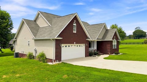 66 Birch Creek Ln Lane, East Bernstadt, KY 40729 — photo 4