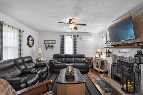 415 Kelly Shop Road, Springfield, KY 40069 — photo 5