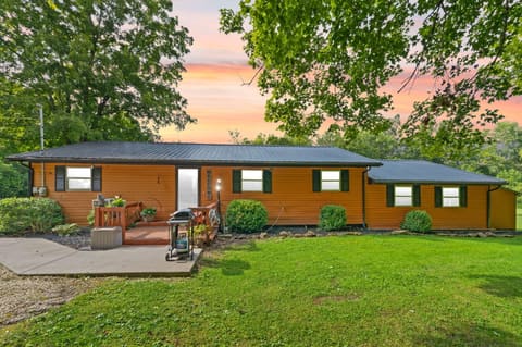 257 Austin Road, Olive Hill, KY 41164 — photo 2