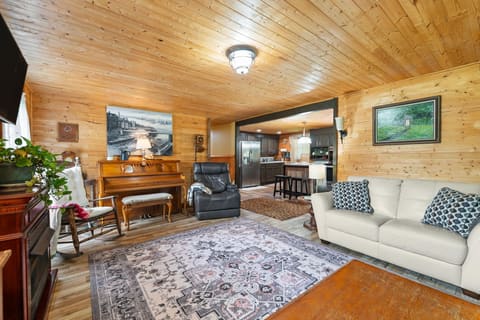 257 Austin Road, Olive Hill, KY 41164 — photo 5