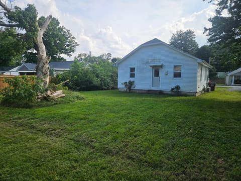 430 Carmicle Street, Liberty, KY 42539 — photo 3