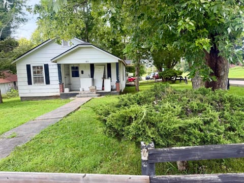403 Ridgewood Avenue, Monticello, KY 42633 — photo 4