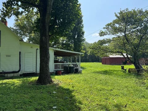 4283 Little South Road, Gravel Switch, KY 40328 — photo 4