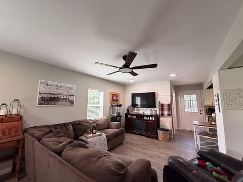 1045 Baxter Ridge Road, Lawrenceburg, KY 40342 — photo 4