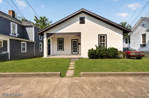 335 N 5th Street, Danville, KY 40422 — photo 2