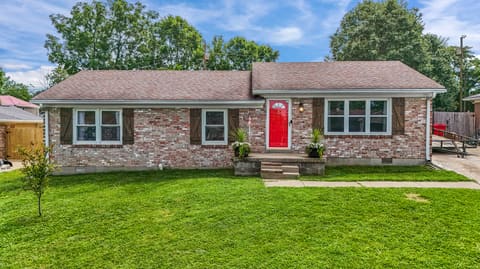 110 Briarwood Drive, Nicholasville, KY 40356 — photo 3