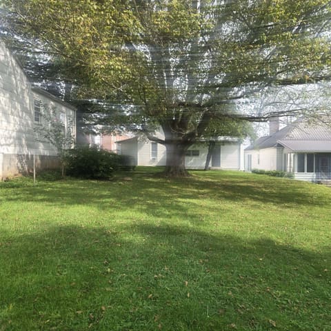 206 Richmond Street, Lancaster, KY 40444 — photo 2