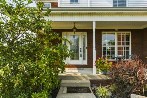 685 Lincoln Trace, Taylorsville, KY 40071 — photo 5