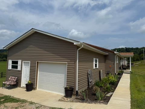9529 Grandview Lake Road, Ashland, KY 41102 — photo 3