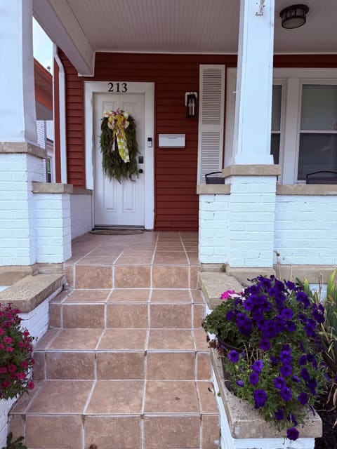 213 4th Street, Paintsville, KY 41240 — photo 2
