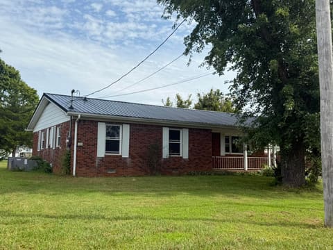 88 Adair Street, Monticello, KY 42633 — photo 4