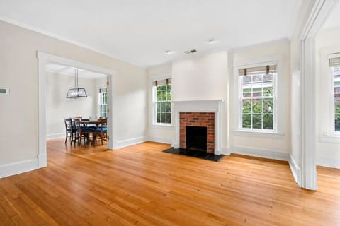 1127 Richmond Road 4, Lexington, KY 40502 — photo 3