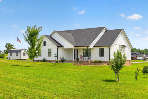 101 Gracelynn Circle, Harrodsburg, KY 40330 — photo 2