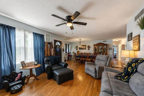 208 Castle Boulevard, Paris, KY 40361 — photo 5