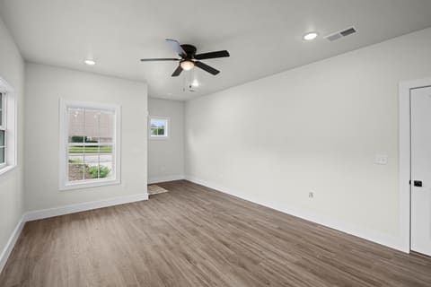 105-107 Elkchester Circle, Nicholasville, KY 40356 — photo 4