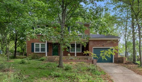 1748 Brook Park Drive, Lexington, KY 40515 — photo 2