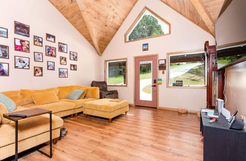1003 Hickory Point Drive, Monticello, KY 42633 — photo 5