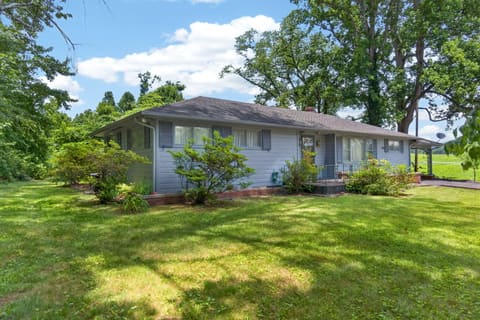120 Pineview Drive, Albany, KY 42602 — photo 2