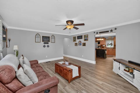 2983 Perryville Road, Harrodsburg, KY 40330 — photo 4
