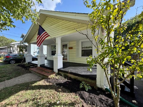 194 Rosemont, Lexington, KY 40503 — photo 2