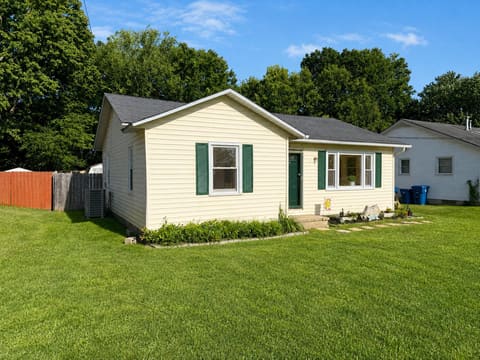 743 Moberly Road, Harrodsburg, KY 40330 — photo 2