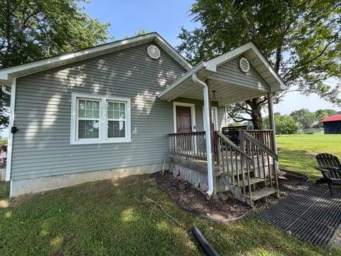 5783 U.S. 421, McKee, KY 40447 — photo 2