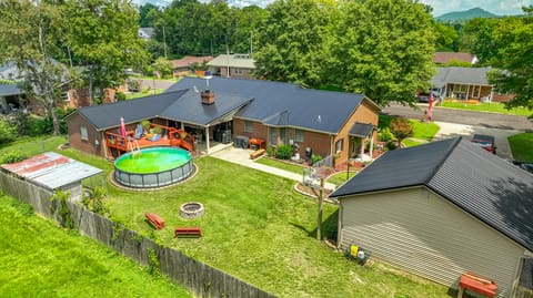 106 Baker Street, Berea, KY 40403 — photo 3