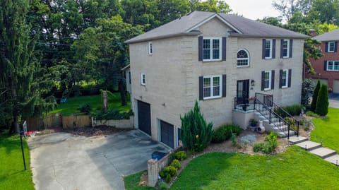 1375 Lannock Drive, Danville, KY 40422 — photo 2