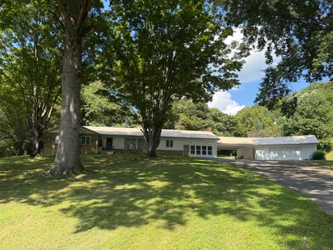 999 McDonald Lane, Heidrick, KY 40949 — photo 2