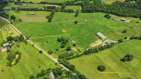 2305 Oregon Road, Versailles, KY 40383 — photo 2