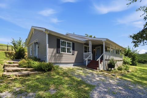 203 Fuzzy Duck Road, Lancaster, KY 40444 — photo 2