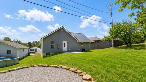 254 Hollyberry Road, Frankfort, KY 40601 — photo 5